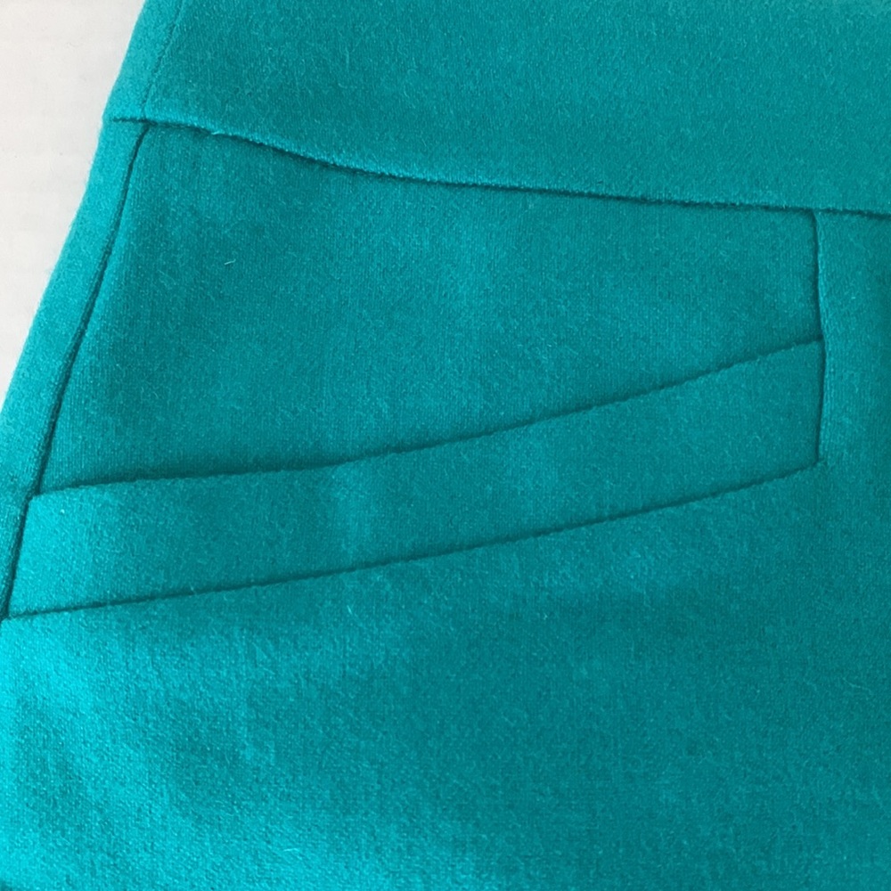 Talbots Petite Wool Blend skirt with front  pockets, light teal green - Picture 3 of 7